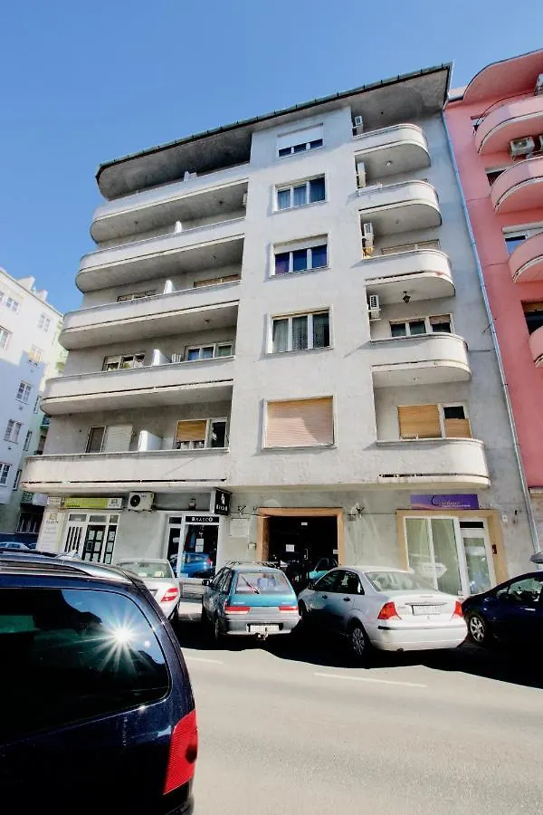 Standard Apartment By Hi5 - Tatra Street Budapest Hungary