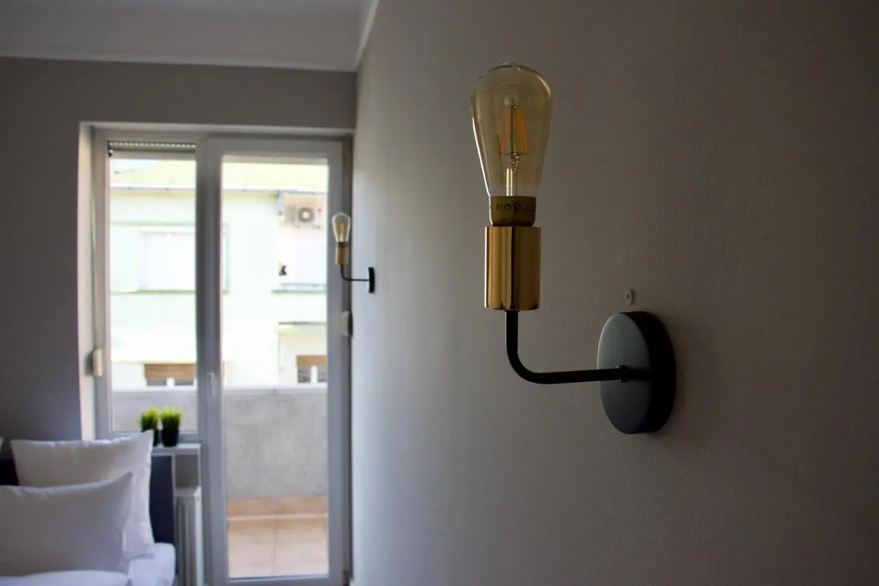 Standard Apartment By Hi5 - Tatra Street Budapest