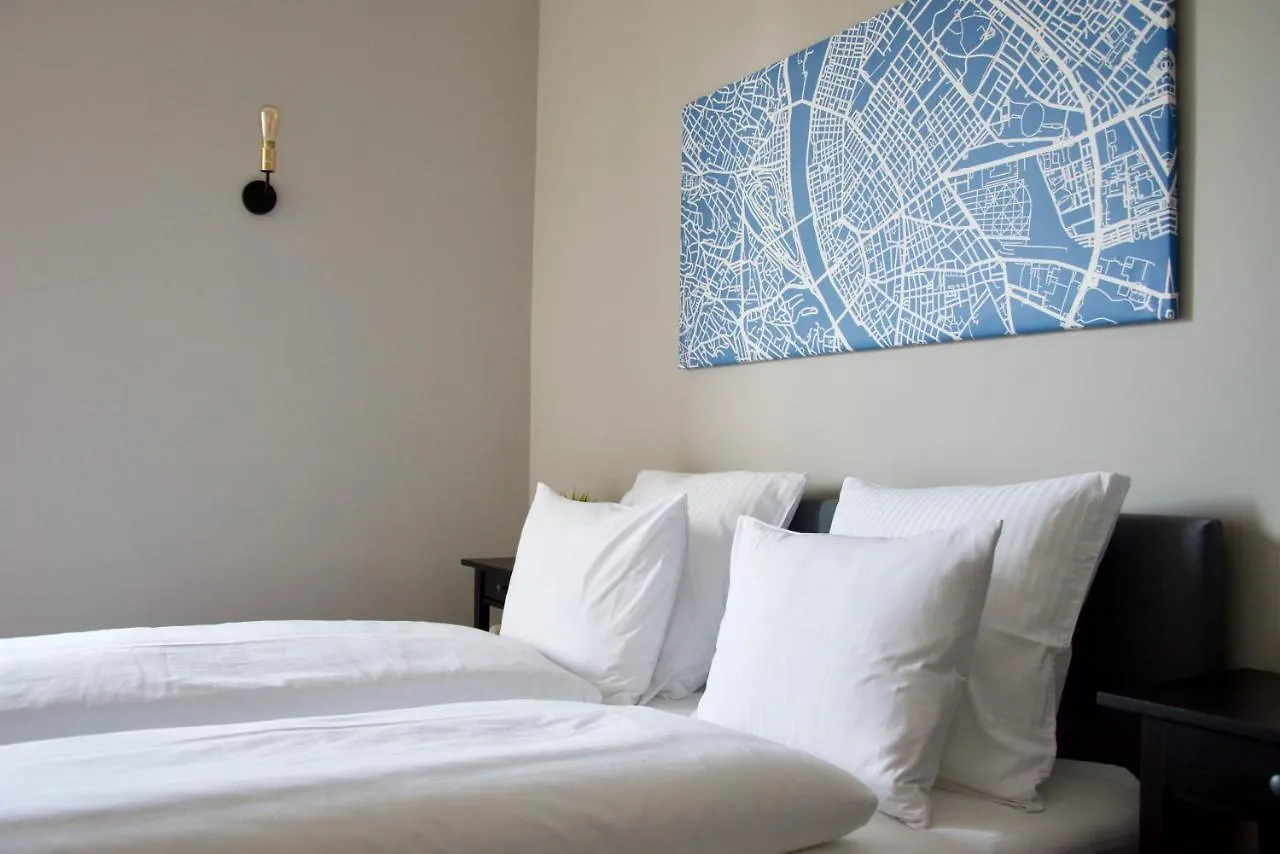 Standard Apartment By Hi5 - Tatra Street Budapest